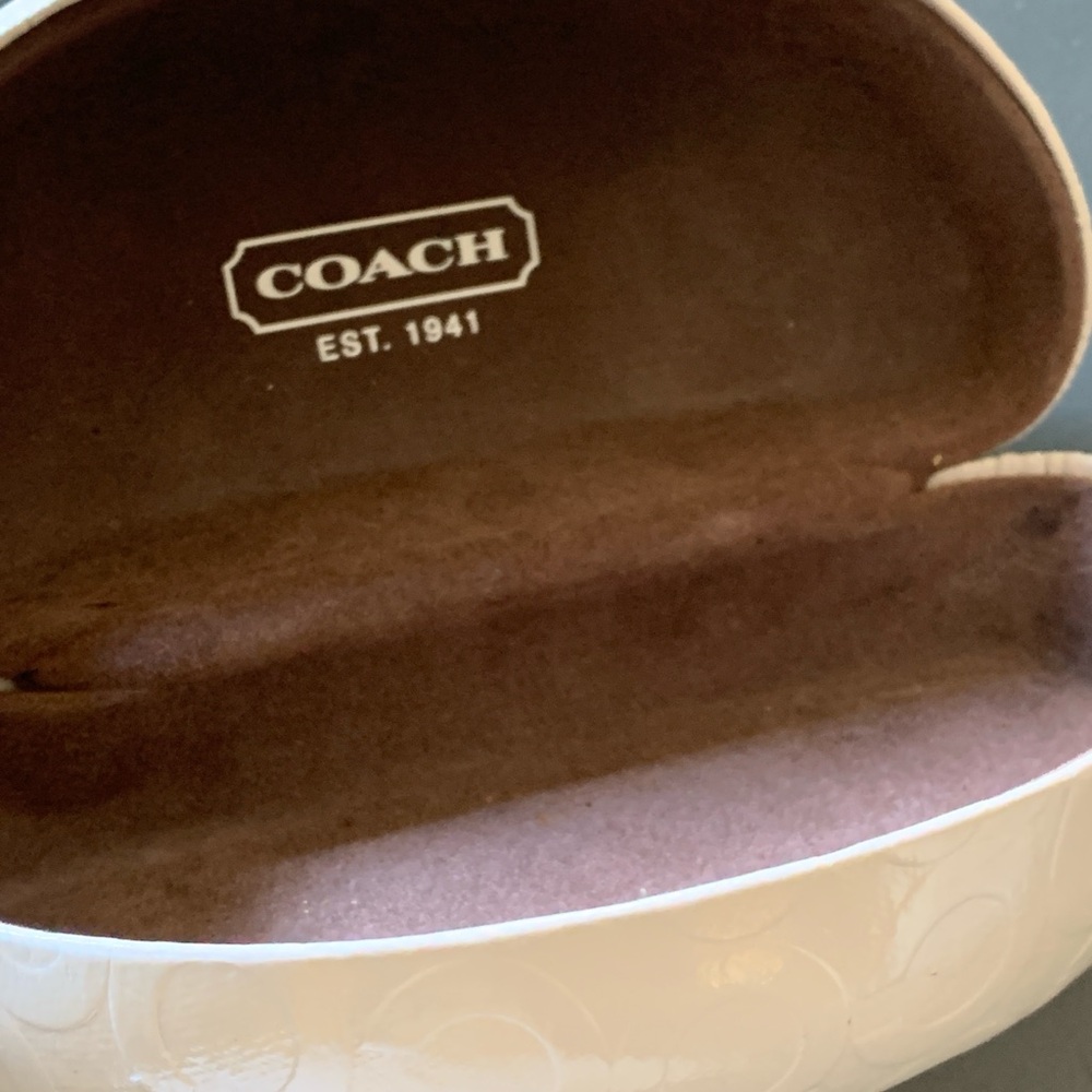 Coach Sunglasses S2025 - 001 Black Oval with Case - Picture 9 of 9